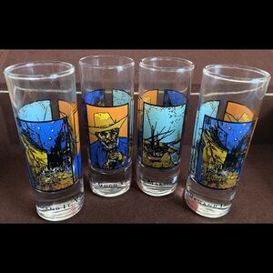 4 Van Gogh Tall Shot Art Glasses each w 3 Paintings: Self Portrait/Cafe/Boat EUC